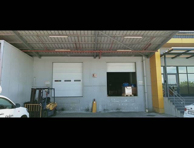 3,213M² WAREHOUSE TO LET IN AIRPORT INDUSTRIA